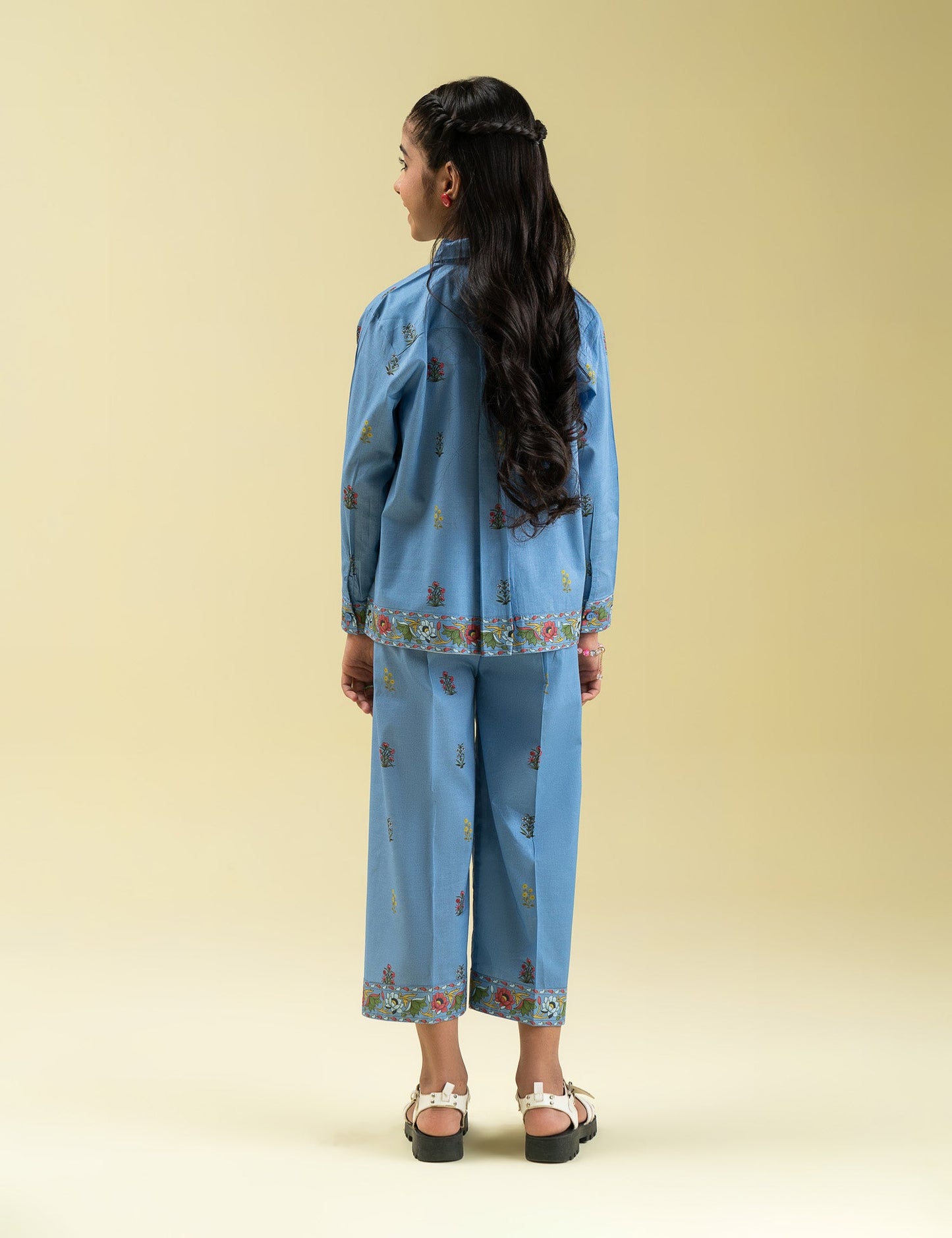 2 PIECE FLORAL PRINTED SUIT