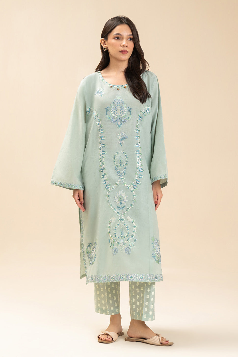 2 PIECE FLORAL EMBROIDERED SUIT
