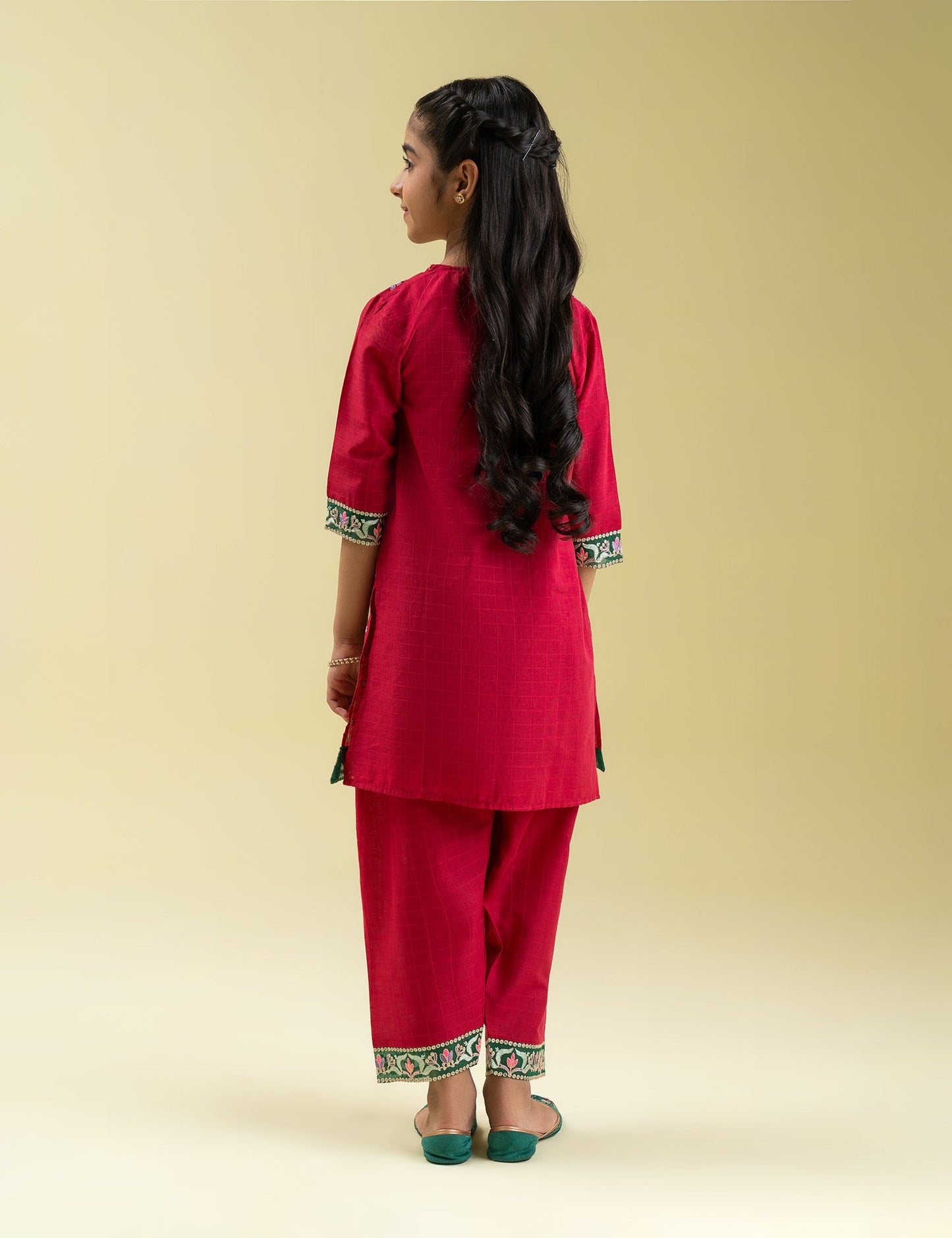 2 PIECE FLORAL PRINTED EMBROIDERED SUIT