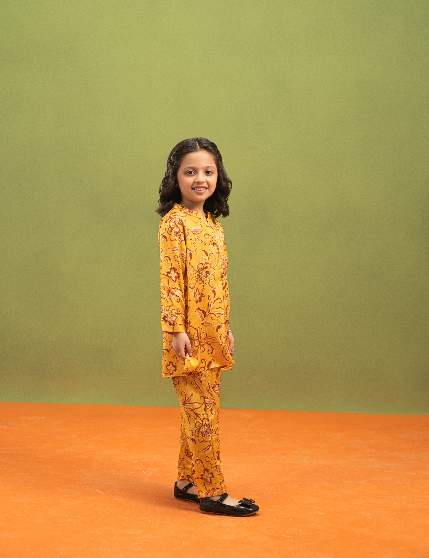 2 PIECE MULTI PRINTED SUIT