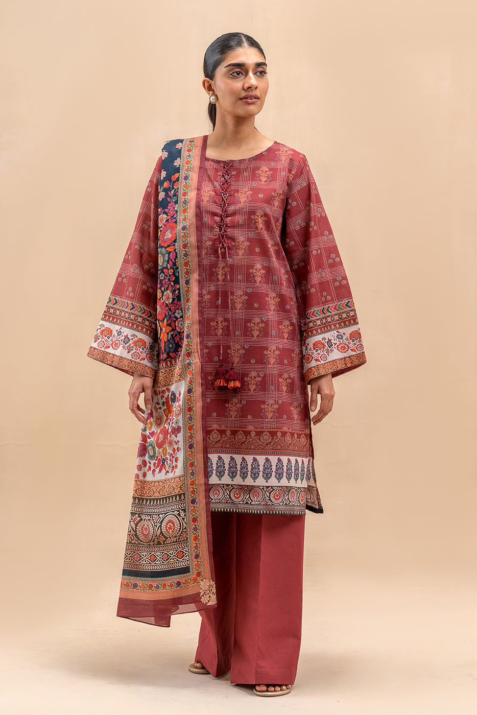 3 PIECE PRINTED LAWN SUIT- GARNET GRID (UNSTITCHED)