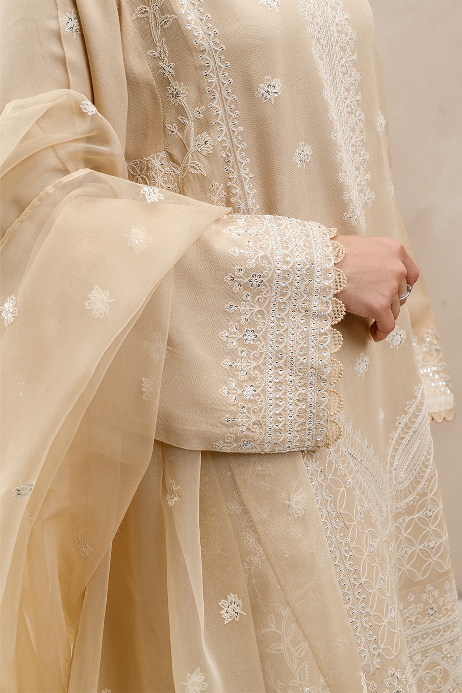 3 PIECE EMBROIDERED RAW SILK SUIT (LUXURY-PRET)
