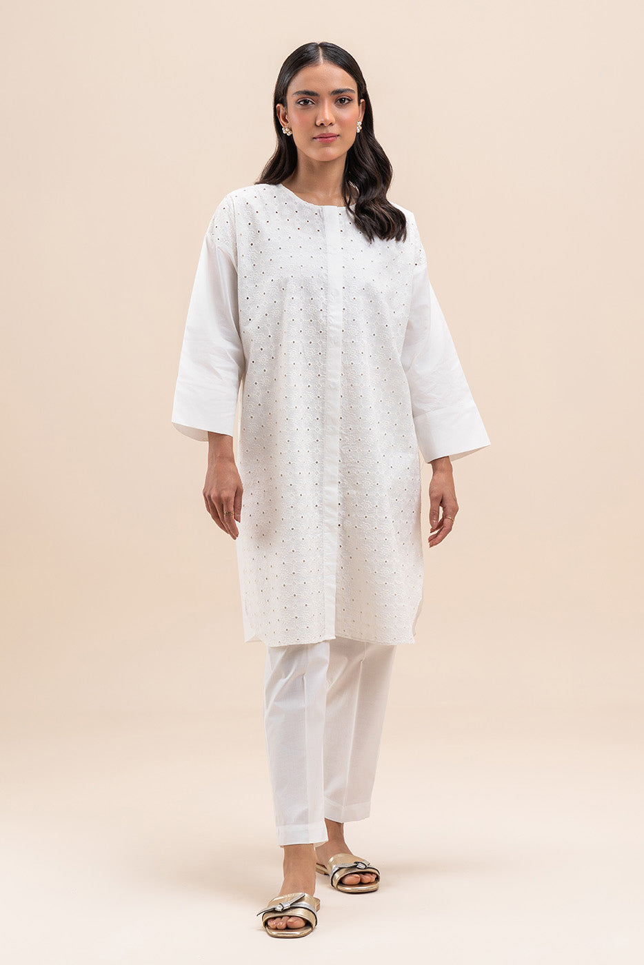 2 PIECE EMBROIDERED LAWN SUIT (PRET)