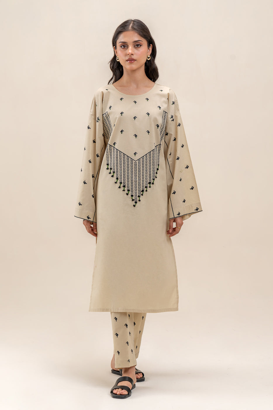2 PIECE PRINTED LAWN SUIT (PRET)