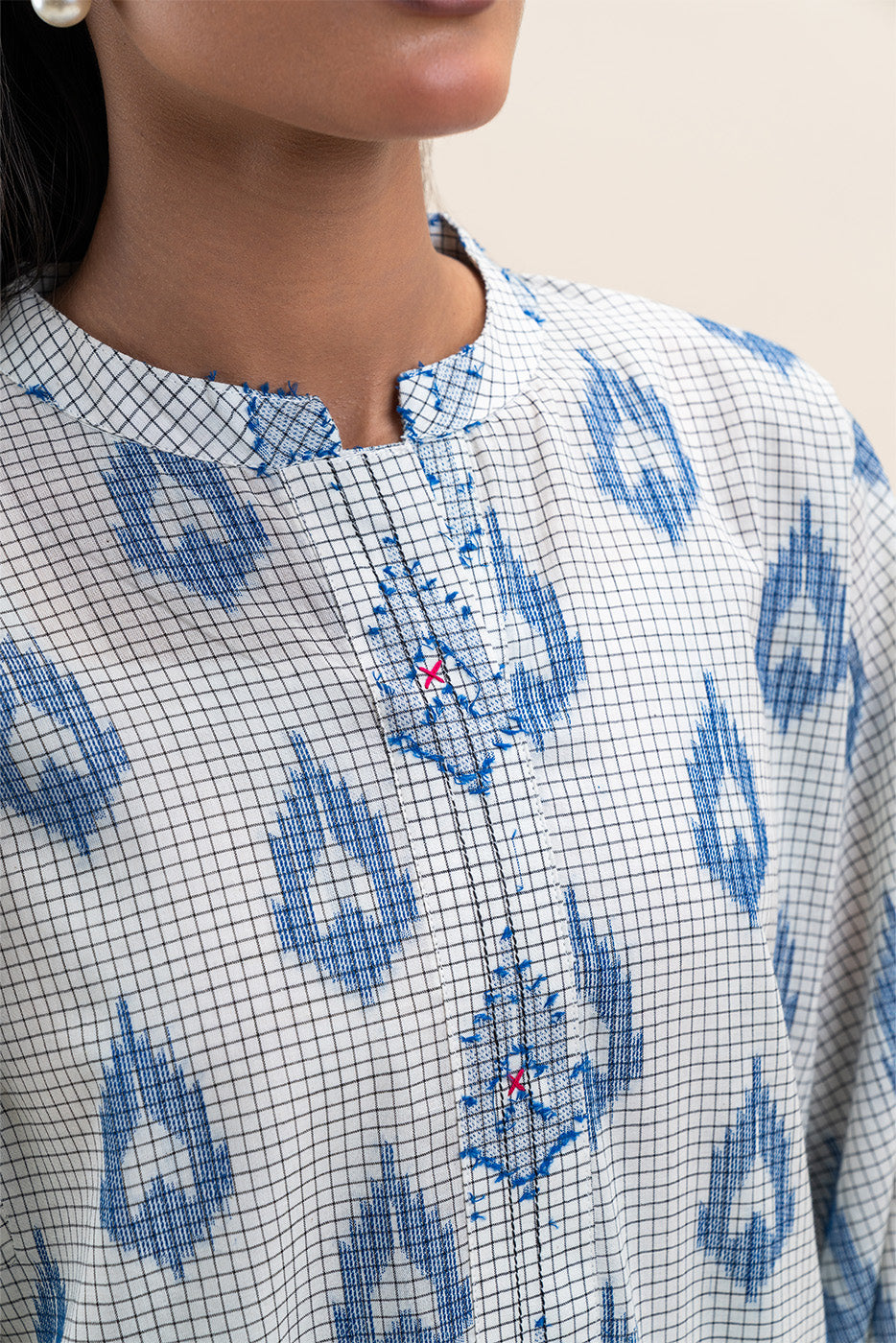 3 PIECE EMBROIDERED JACQUARD SUIT (PRET)