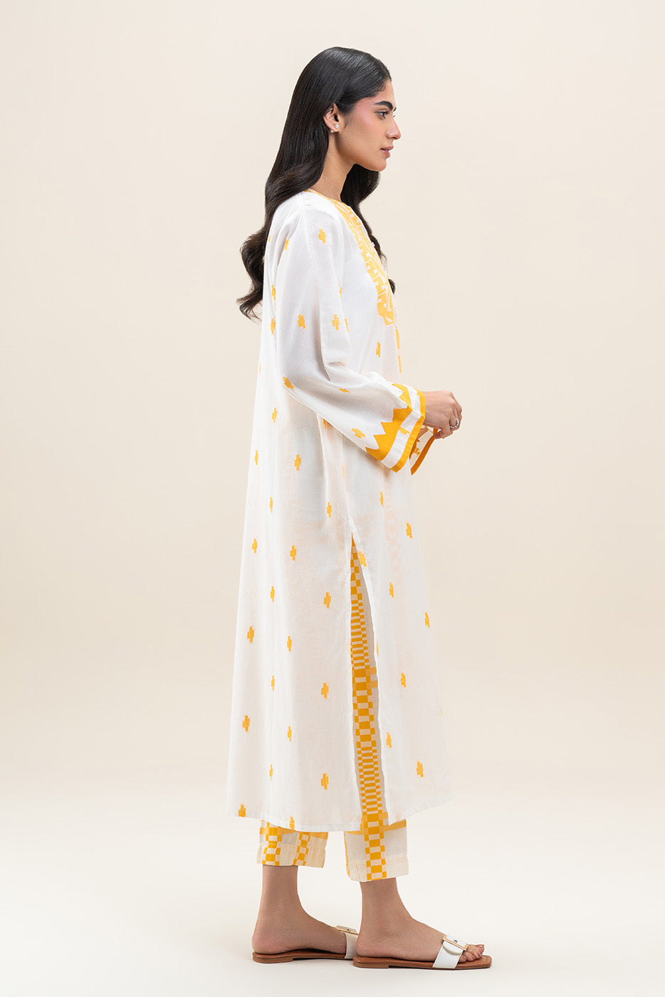 2 PIECE BASIC JACQUARD SUIT (PRET)