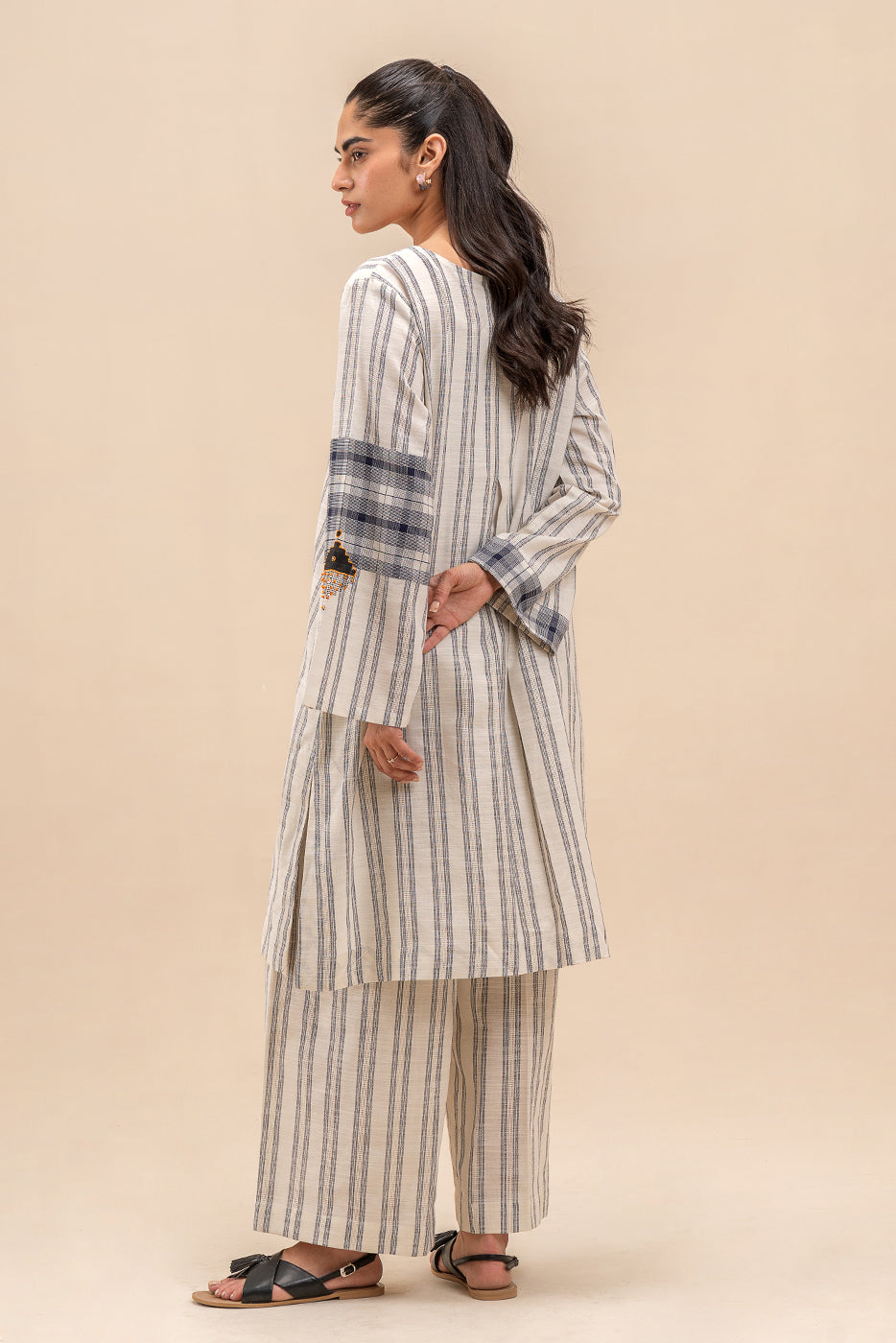 2 PIECE BASIC DOBBY SUIT (PRET)