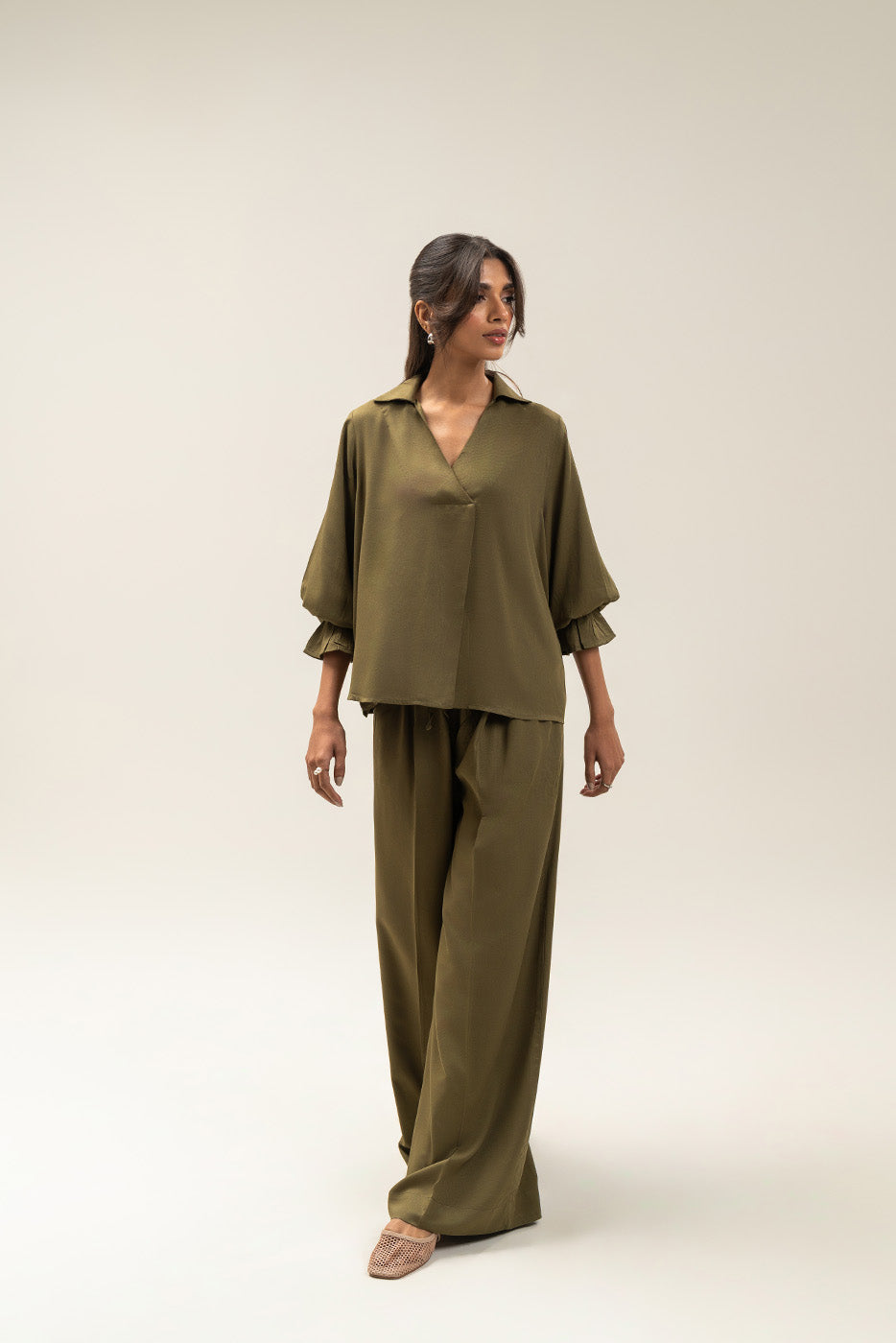 V NECK COLLAR CO-ORD SET