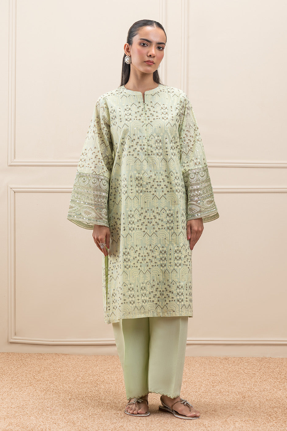 2 PIECE EMBROIDERED PAPER COTTON SUIT (PRET)