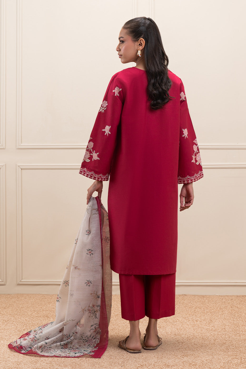 3 PIECE EMBROIDERED LAWN SUIT (PRET)