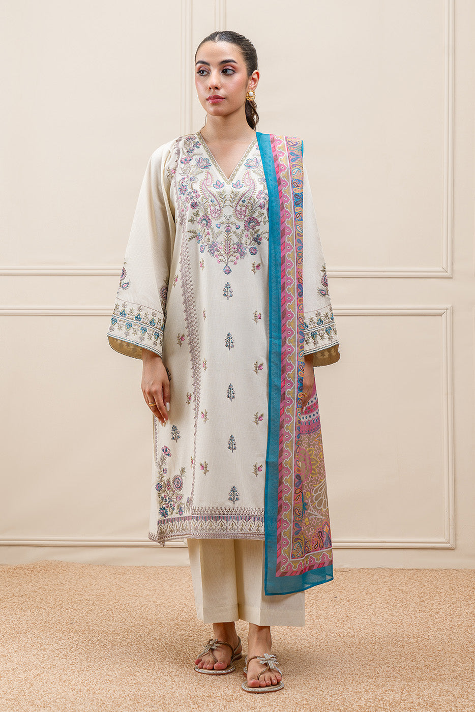 3 PIECE EMBROIDERED MISSOURI SUIT (PRET)