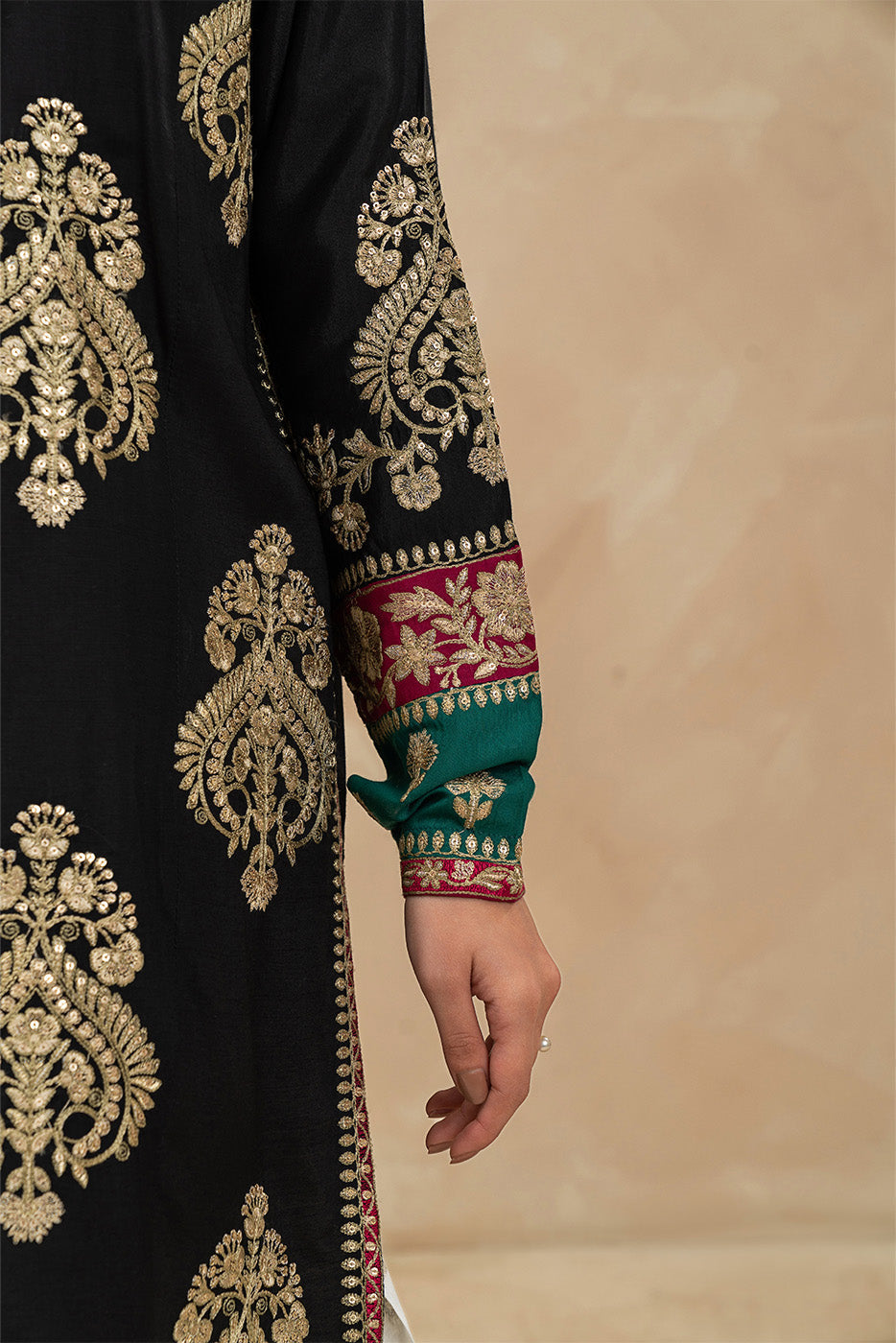 2 PIECE EMBROIDERED RAW SILK SUIT (LUXURY PRET)