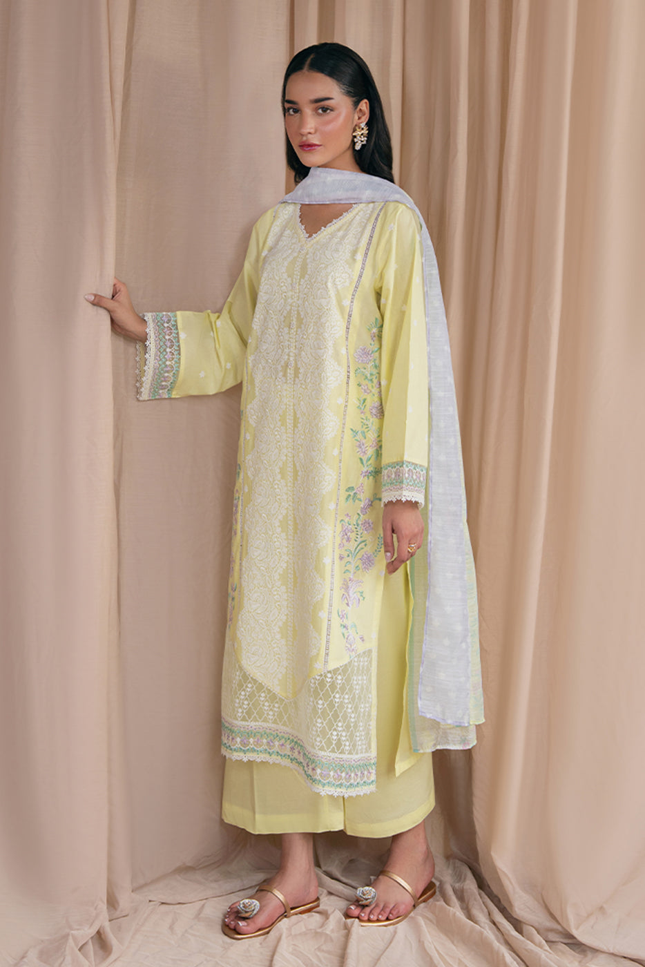 3 EMBROIDERED LAWN SUIT (PRET)