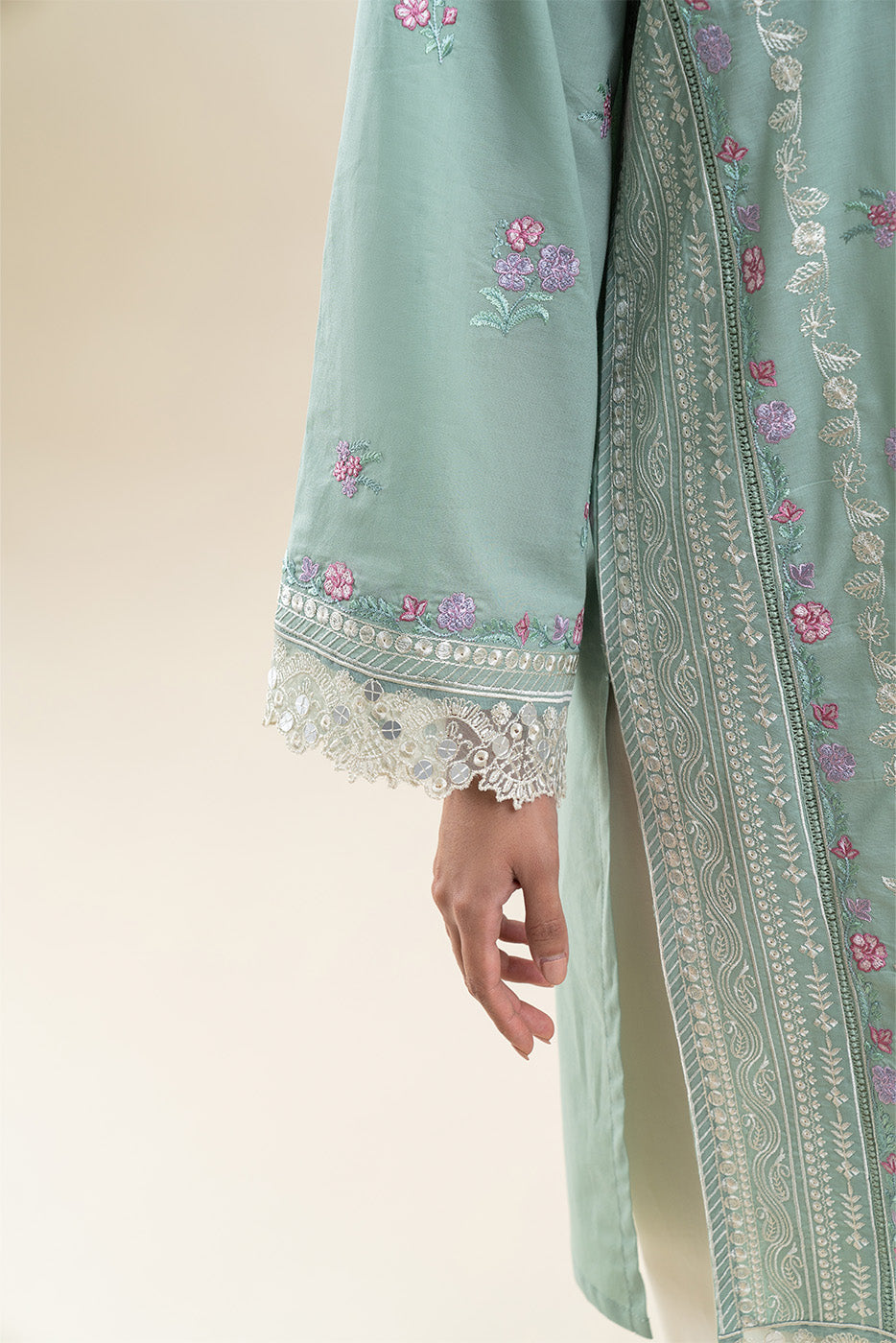 EMBROIDERED LAWN SHIRT (PRET)