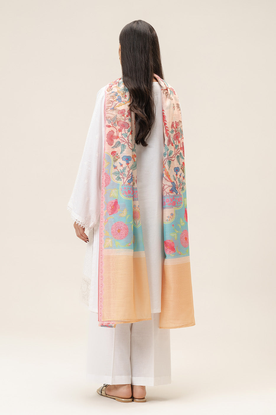 3 PIECE EMBROIDERED LAWN SUIT (PRET)