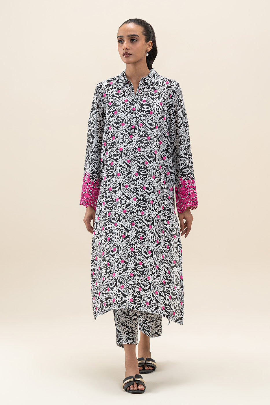 2 PIECE PRINTED LAWN SUIT (PRET)