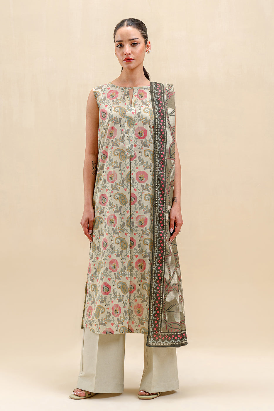 3 PIECE PRINTED LAWN SUIT-MILD DOVE (UNSTITCHED)