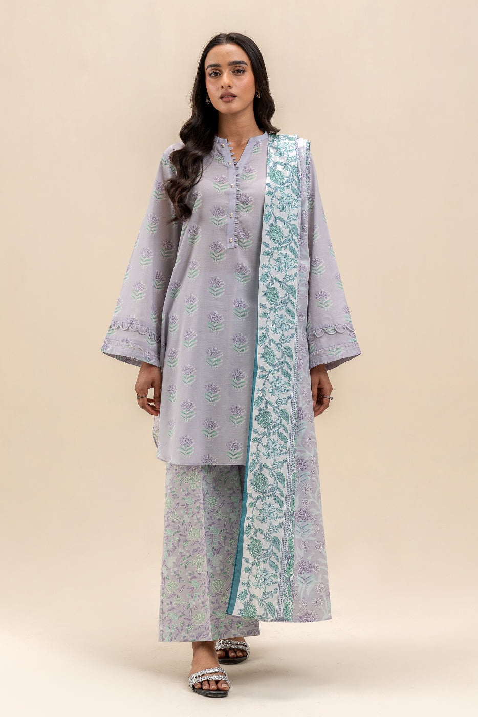 3 PIECE PRINTED LAWN SUIT-LAVENDER BLOOM (UNSTITCHED)