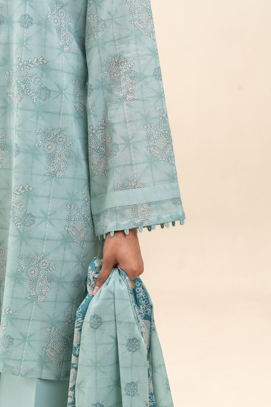 3 PIECE PRINTED LAWN SUIT-TURQUOISE GRACE (UNSTITCHED)