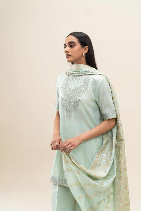 3 PIECE EMBROIDERED LUREX JACQUARAD  SUIT-SERENE GLAM (UNSTITCHED)