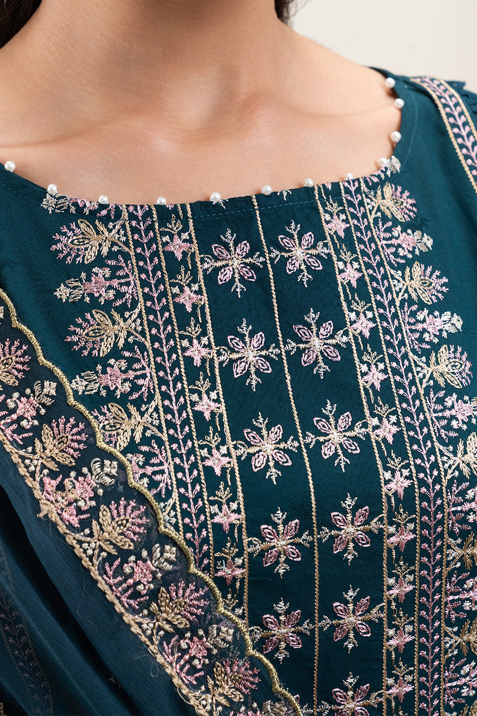 3 PIECE EMBROIDERED SELF JACQUARD SELF JACQUARD SUIT-TEAL WEFT (UNSTITCHED)