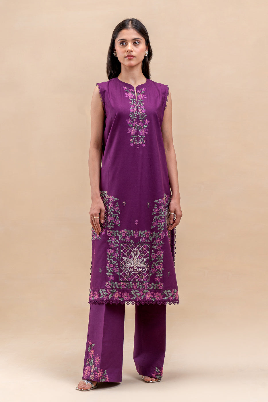 2 PIECE EMBROIDERED LAWN SUIT-MULBERRY GLAM (UNSTITCHED)
