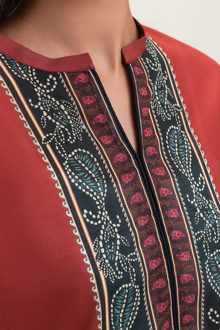 3 PIECE PRINTED LAWN SUIT-TRUE AUTUMN (UNSTITCHED)