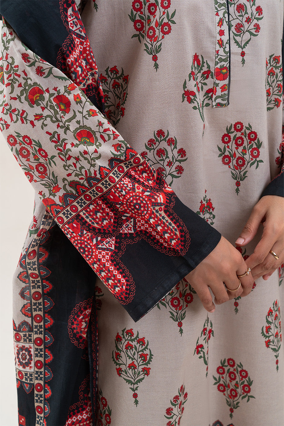 3 PIECE PRINTED LAWN SUIT-SOFT BREEZE (UNSTITCHED)