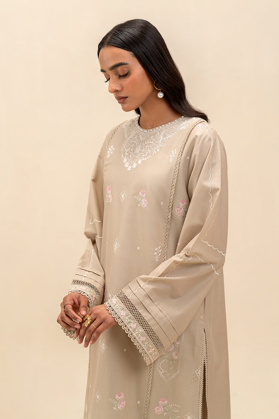 2 PIECE EMBROIDERED LAWN SUIT-DUSTY BEIGE (UNSTITCHED)
