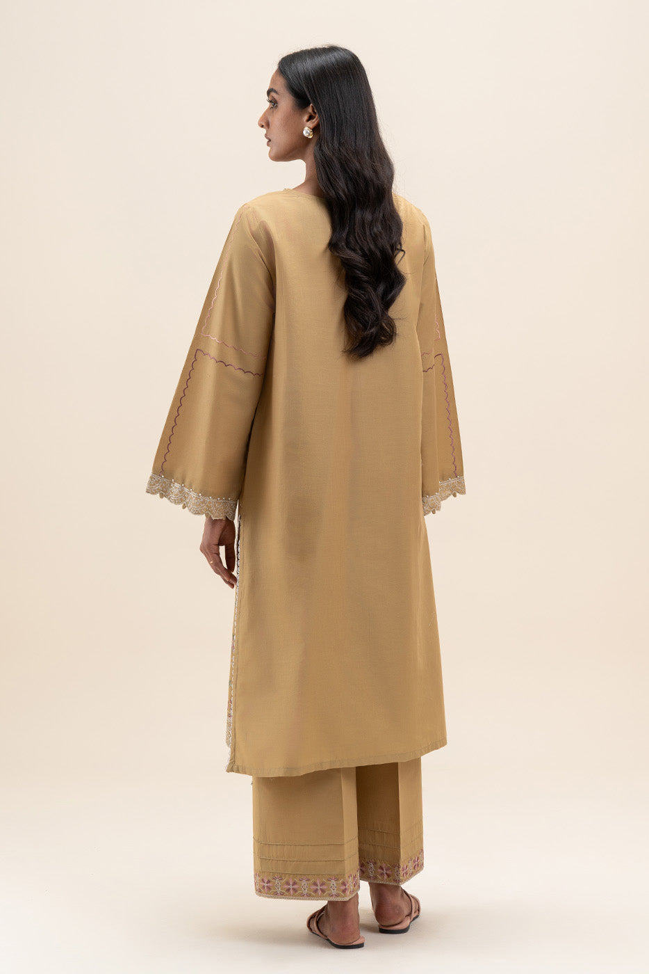 2 PIECE PRINTED LAWN SUIT-GARDENIA GLAM (UNSTITCHED)