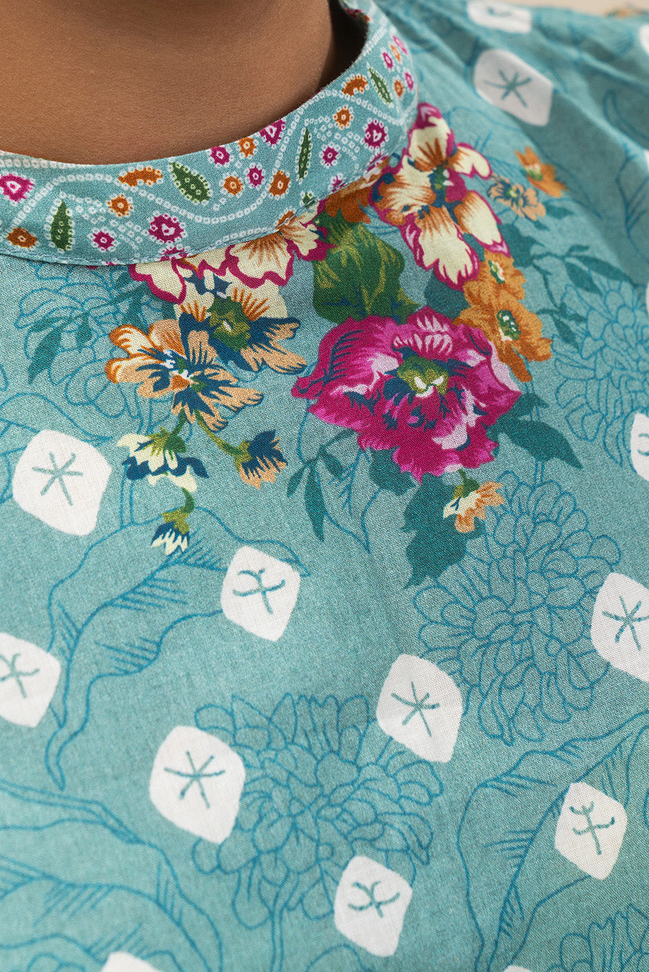 3 PIECE PRINTED LAWN SUIT-TRADITION’S TOUCH (UNSTITCHED)