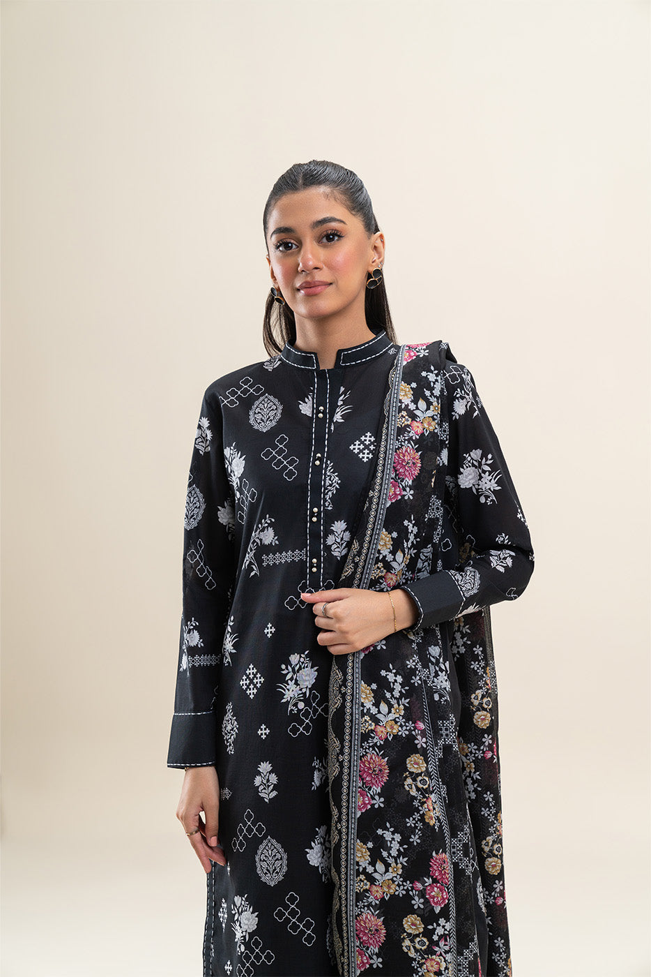 3 PIECE PRINTED LAWN SUIT-RAVEN MAZE (UNSTITCHED)
