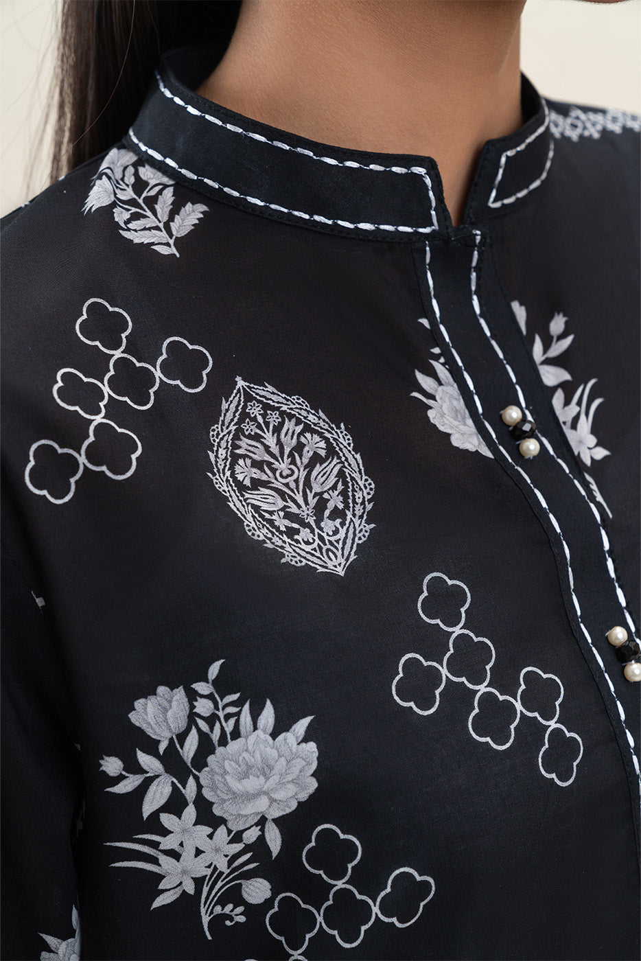 3 PIECE PRINTED LAWN SUIT-RAVEN MAZE (UNSTITCHED)