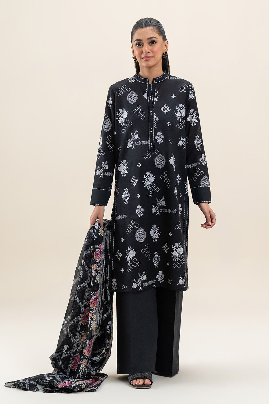 3 PIECE PRINTED LAWN SUIT-RAVEN MAZE (UNSTITCHED)