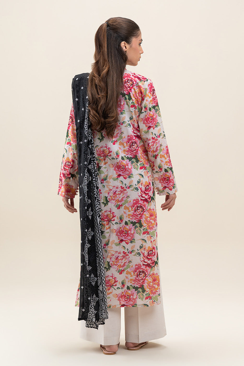 3 PIECE PRINTED LAWN SUIT-FLORA GLEAM (UNSTITCHED)