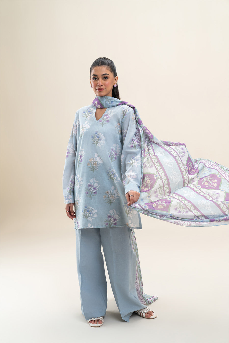 3 PIECE PRINTED LAWN SUIT-ARCTIC ROSE (UNSTITCHED)