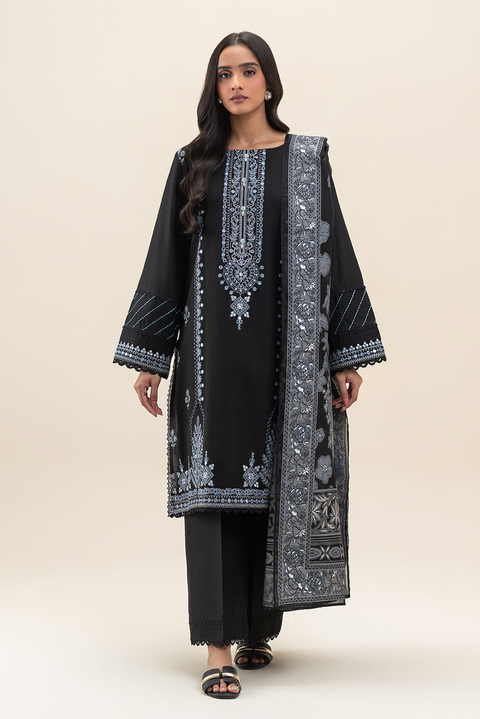 3 PIECE EMBROIDERED LAWN SUIT-RAVEN GRACE (UNSTITCHED)