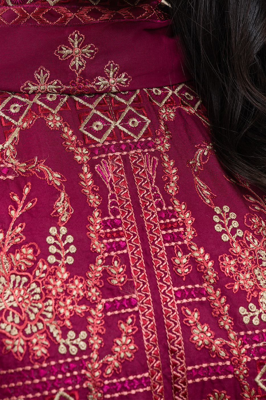3 PIECE EMBROIDERED LAWN SUIT-MAJESTIC RED (UNSTITCHED)