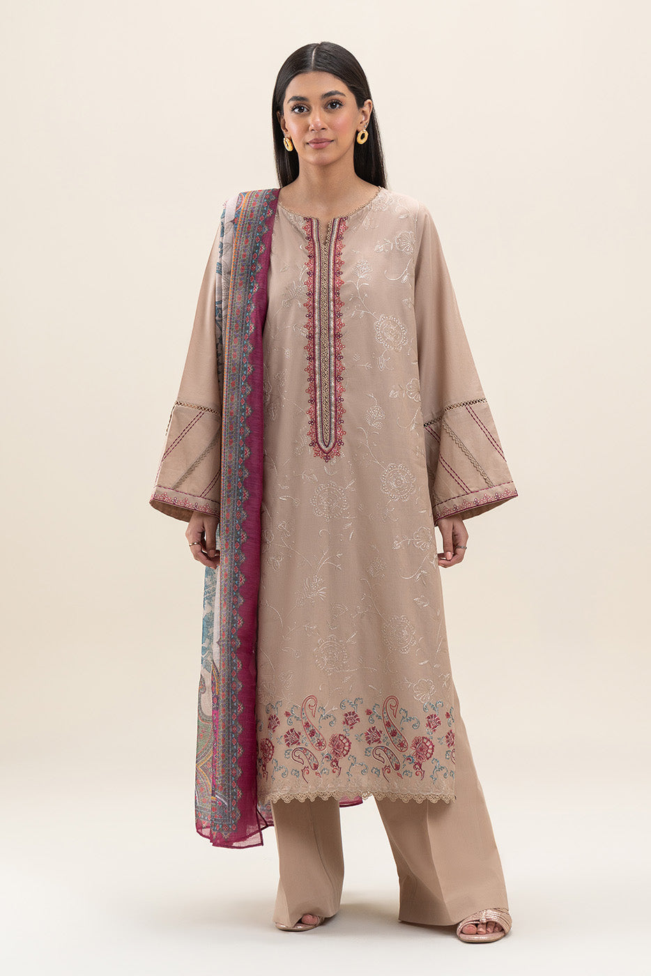 3 PIECE EMBROIDERED LAWN SUIT-SMOKE BEIGE (UNSTITCHED)