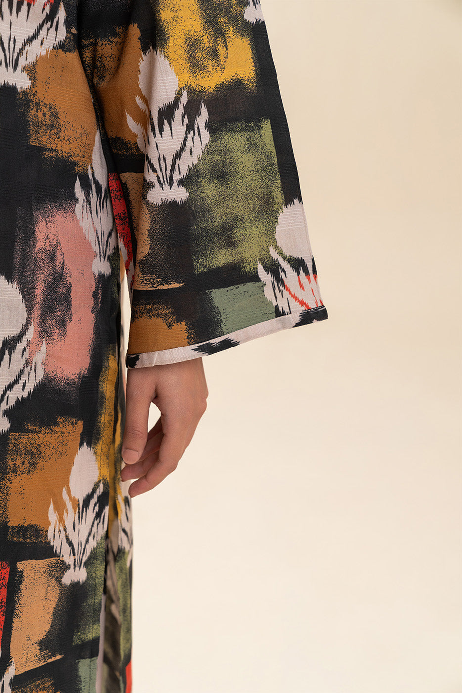 2 PIECE PRINTED DORIA LAWN SUIT (PRET)