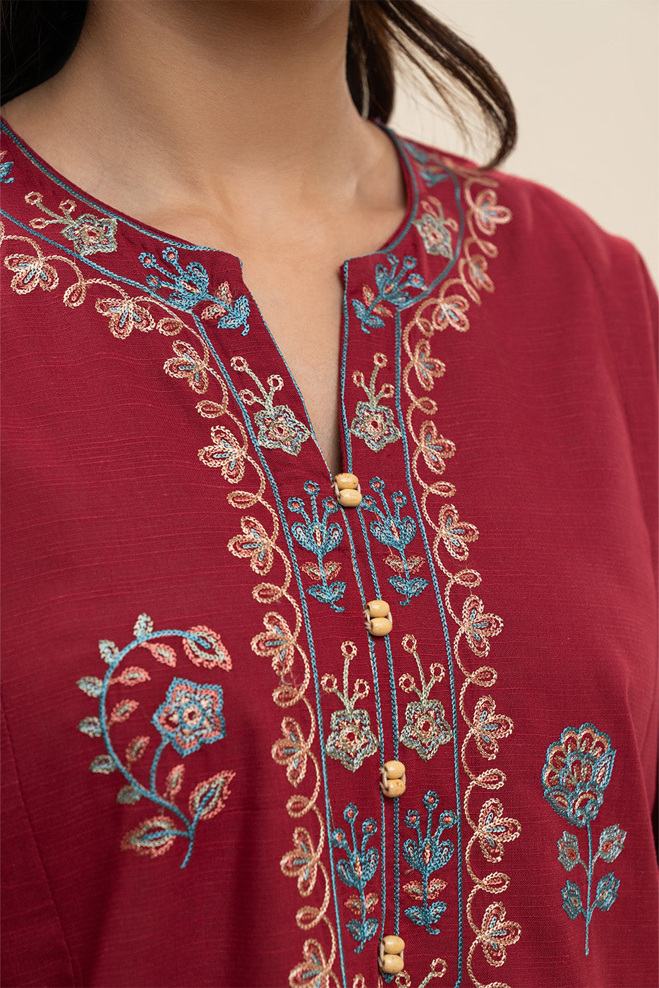 2 PIECE EMBROIDERED SLUB SUIT (PRET)