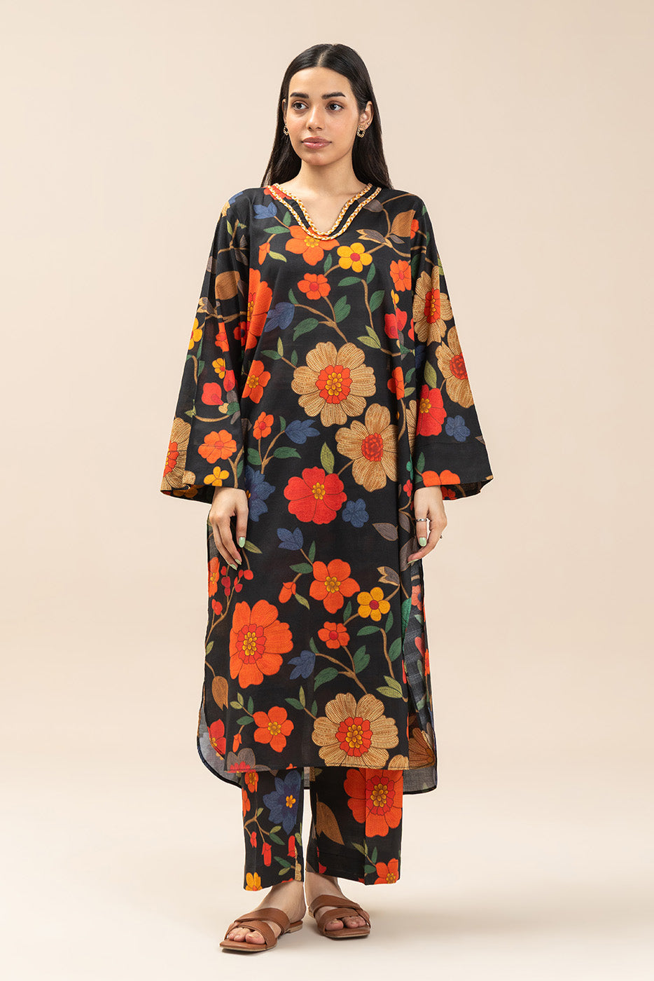 2 PIECE PRINTED DORIA LAWN SUIT (PRET)