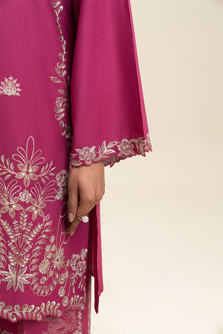 2 PIECE EMBROIDERED LAWN SUIT-RIPE CHERRIES (UNSTITCHED)