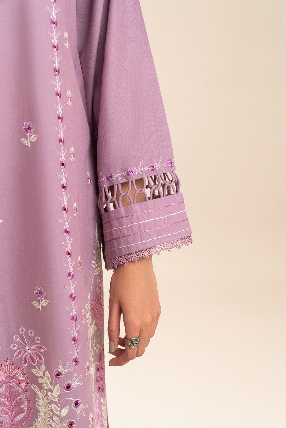 3 PIECE EMBROIDERED LAWN SUIT-PERIWINKLE AURA (UNSTITCHED)