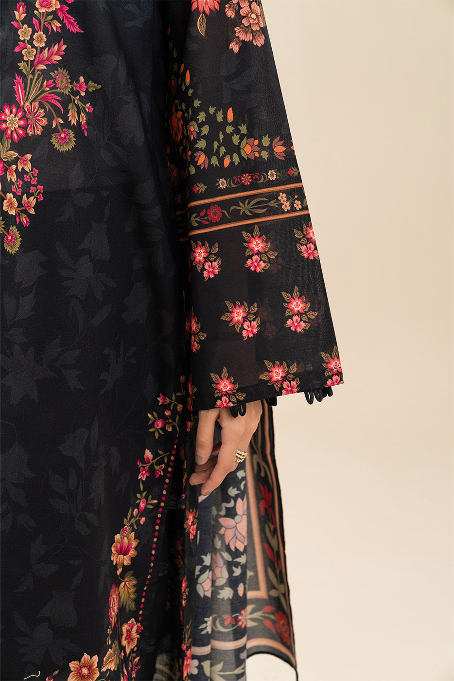 3 PIECE PRINTED LAWN SUIT-TWILIGHT BLOSSOM (UNSTITCHED)