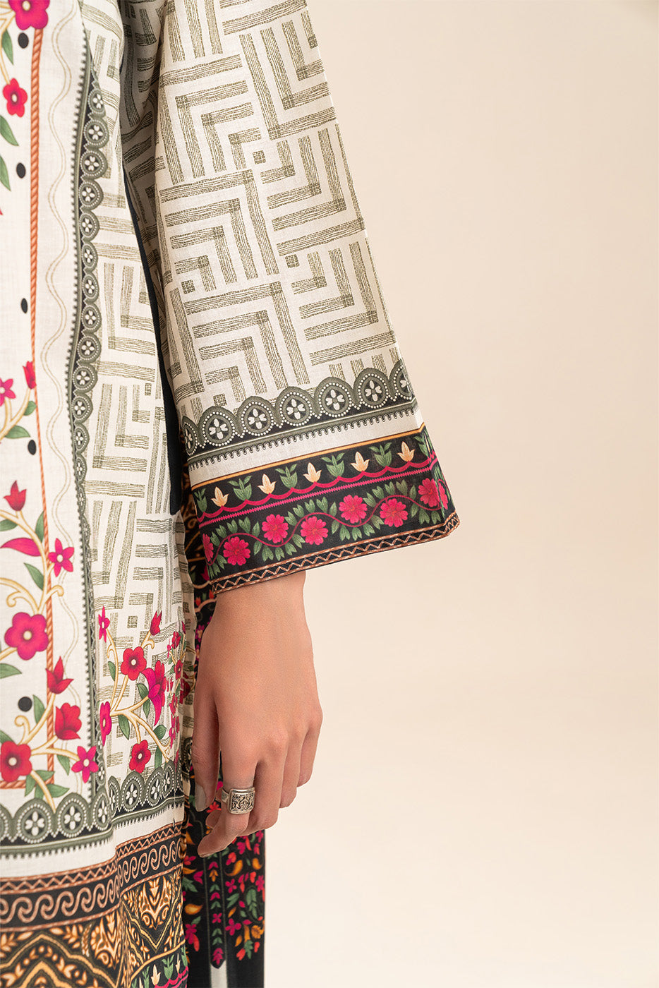 3 PIECE PRINT LAWN SUIT-ROYAL GARDEN (UNSTITCHED)