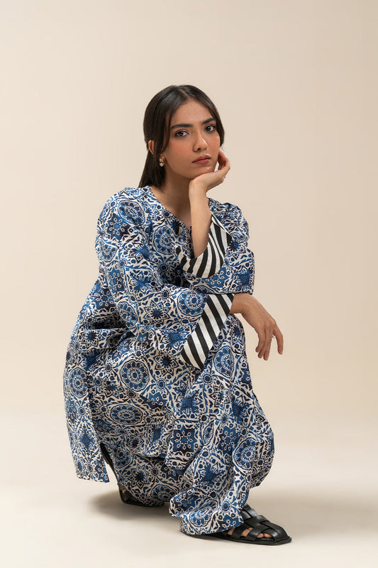 2 PIECE PRINTED CAMBRIC SUIT (PRET)