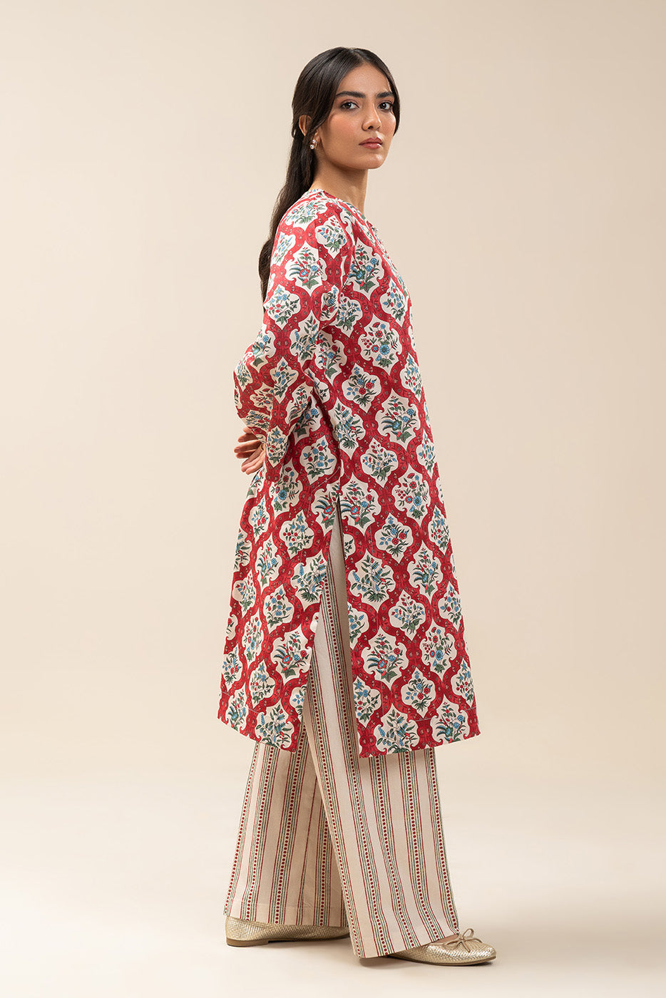 2 PIECE PRINTED CAMBRIC SUIT (PRET)