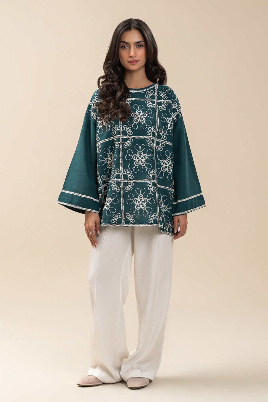 EMBROIDERED COTTON VISCOSE TOP (PRET)