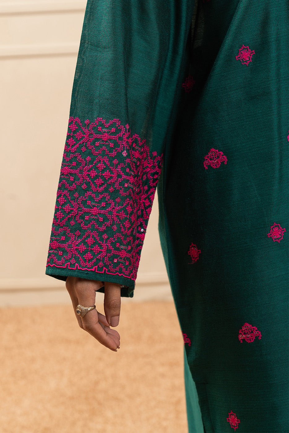 3 PIECE EMBROIDERED TWO TONE SUIT (PRET)